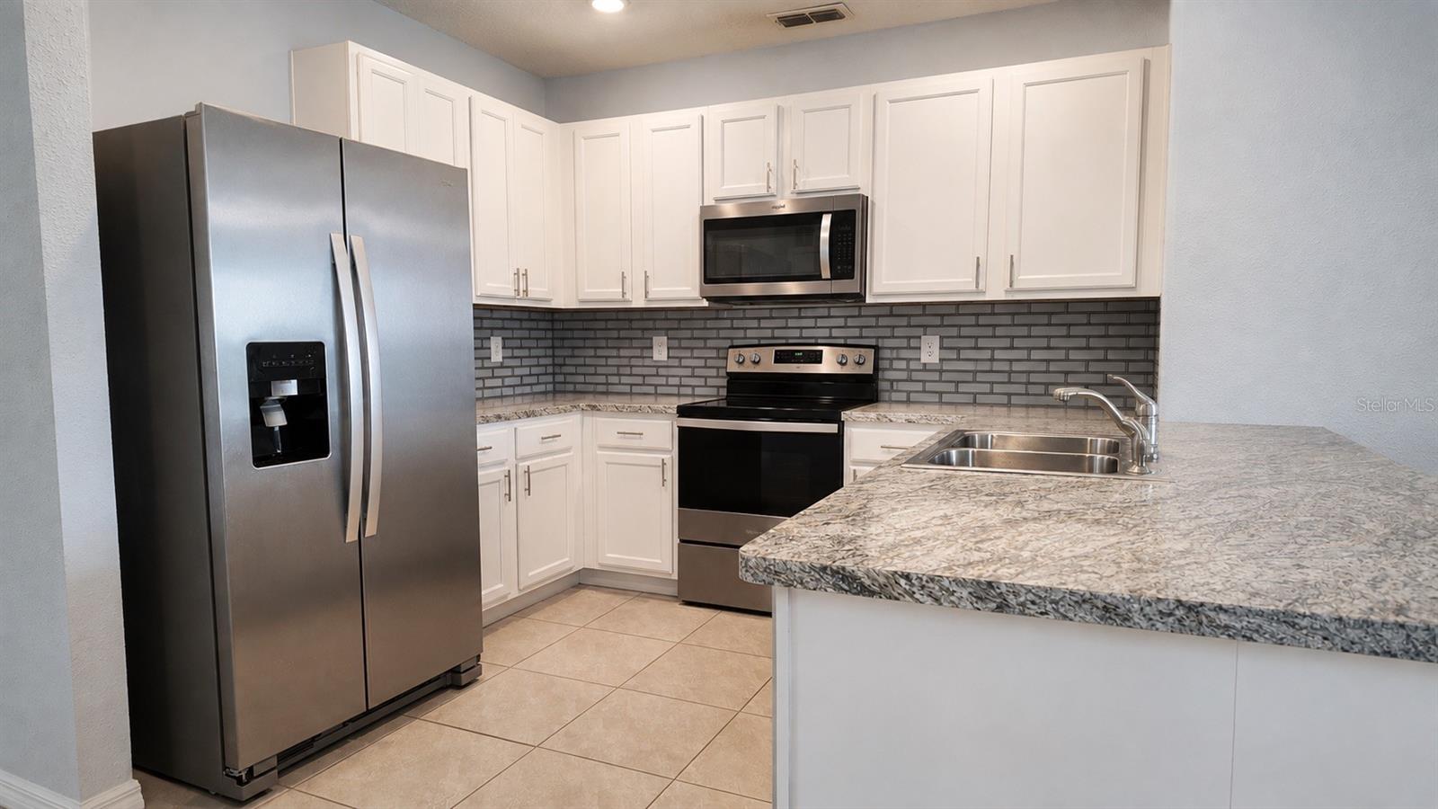 1032 Andean Ln Property Photo 10
