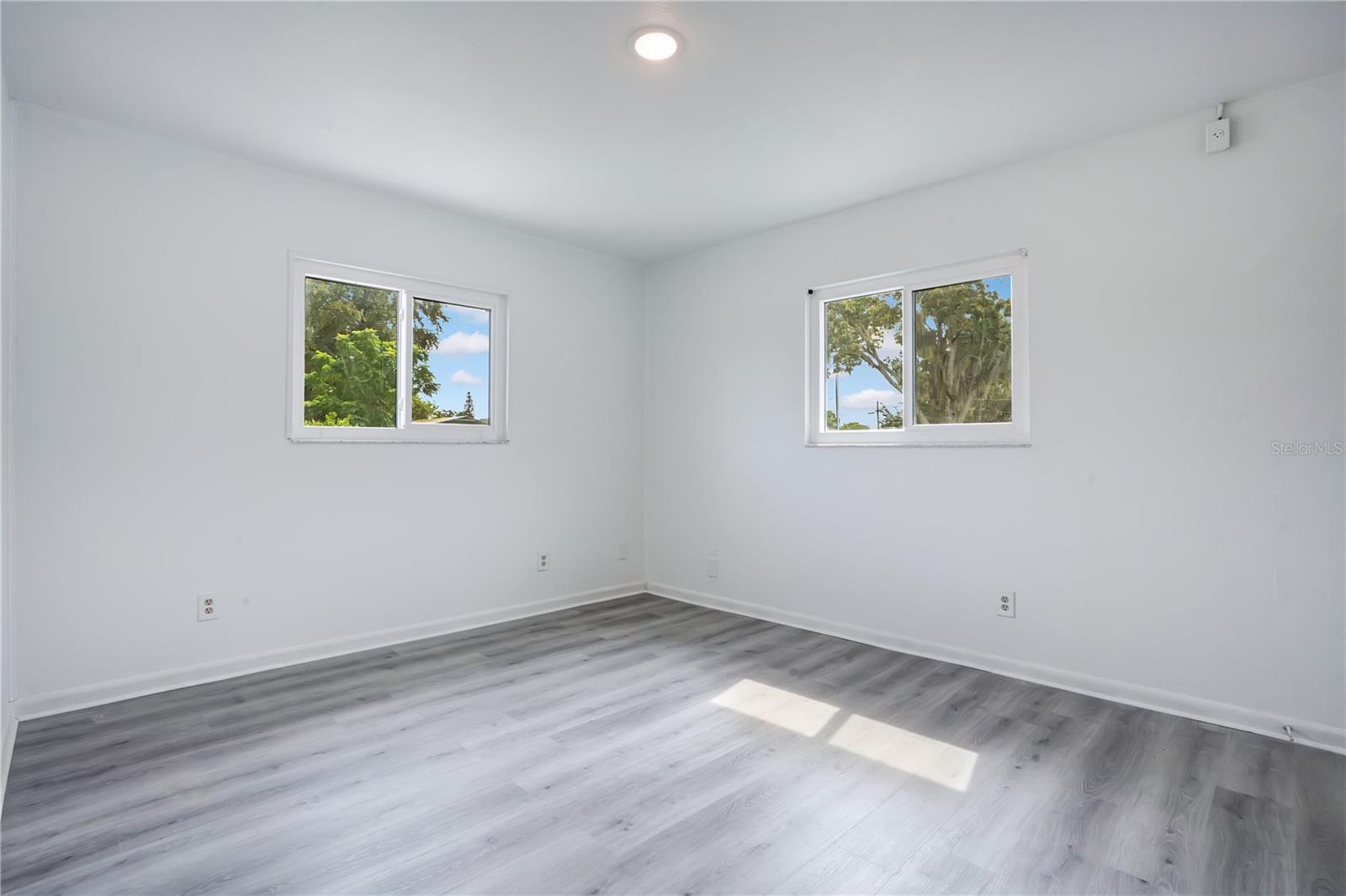 205 Fern Rd Property Photo 14