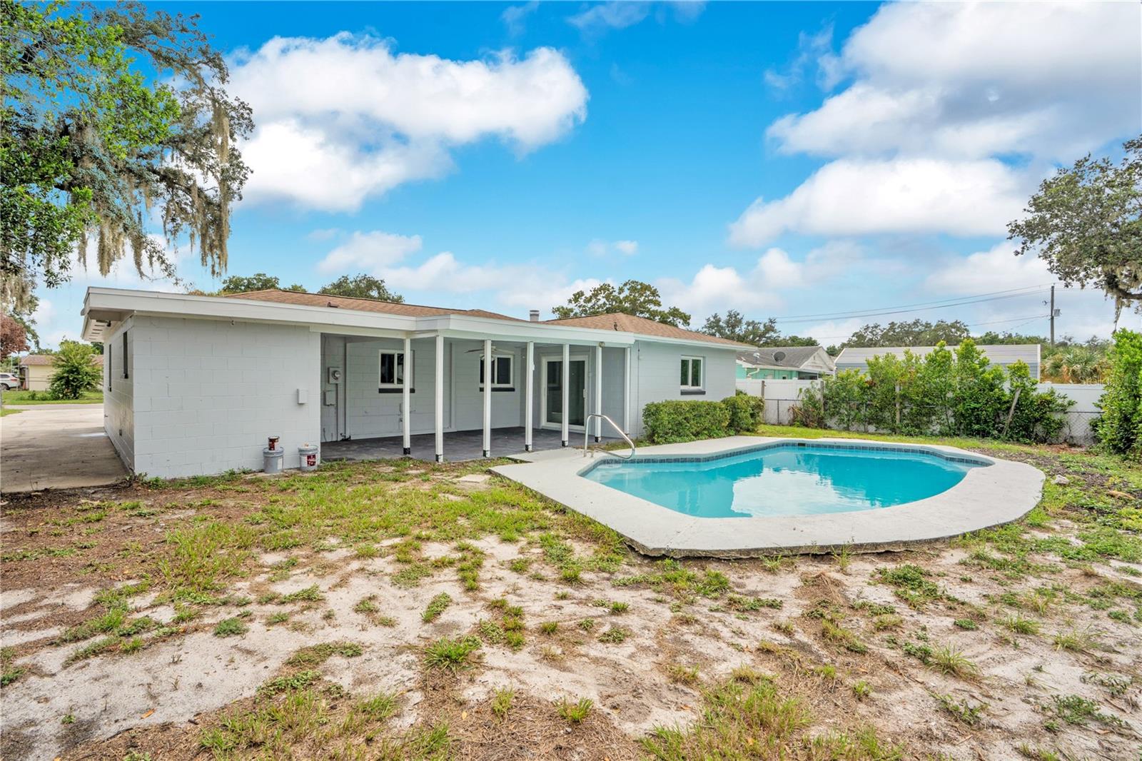 205 Fern Rd Property Photo 22