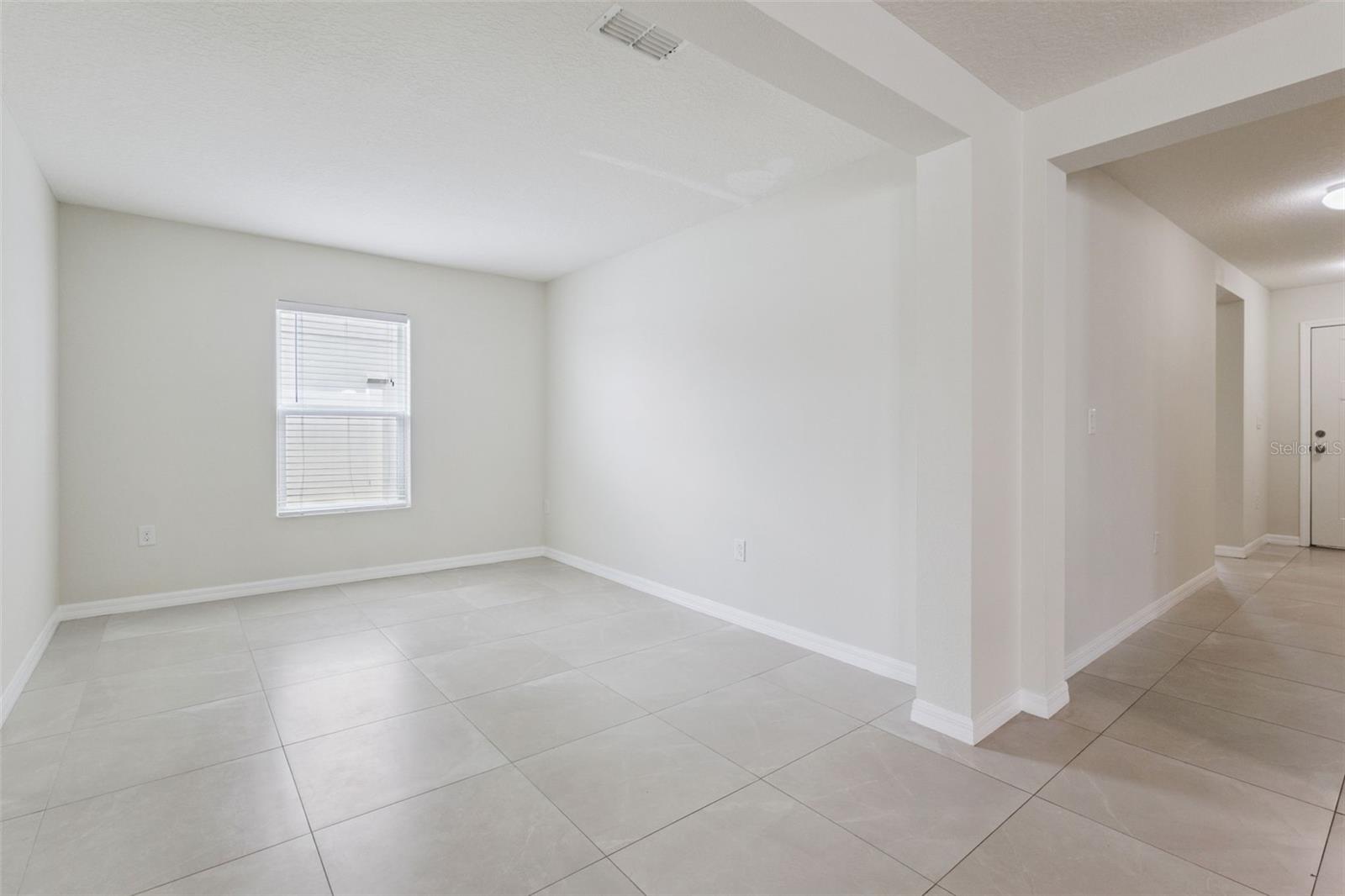 4602 Harvest Row Ln Property Photo 8