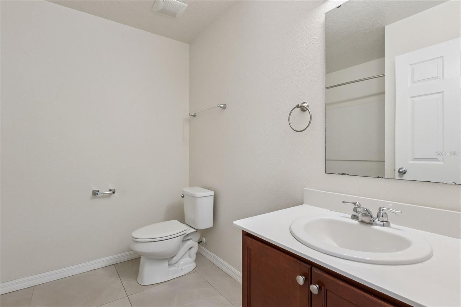 4602 Harvest Row Ln Property Photo 14