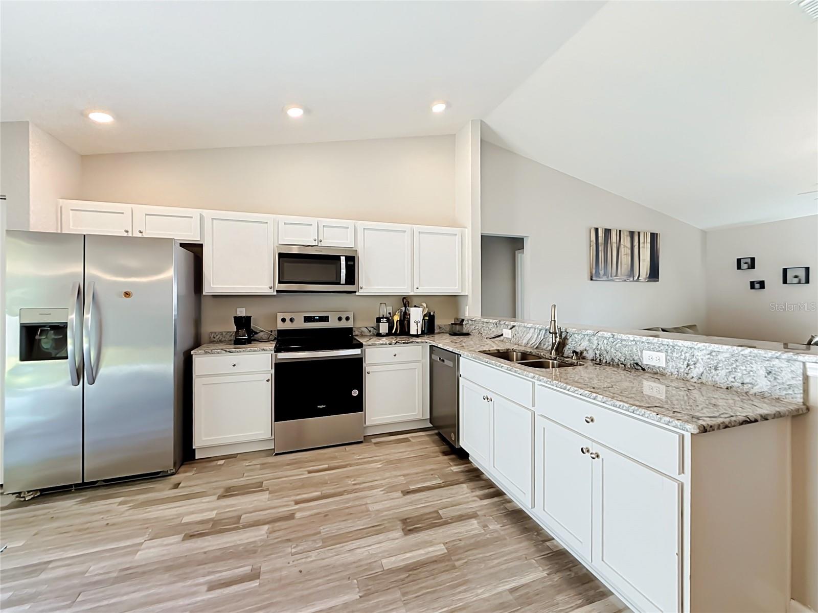 13244 49th Property Photo 13