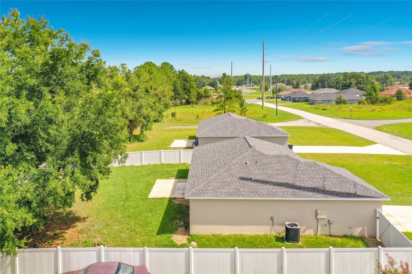 13244 49th Property Photo 27