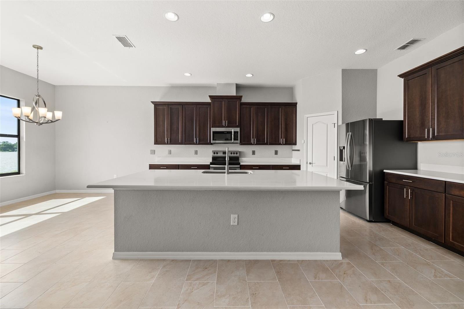 473 Lake View Way Property Photo 21