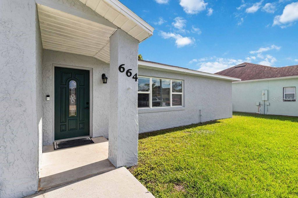 664 Madrid Dr Property Photo 3