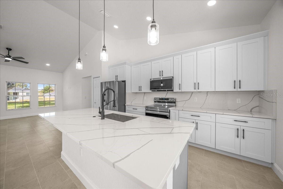 13074 Sw 104 Property Photo 2