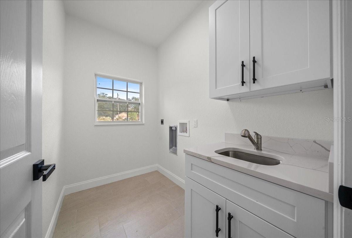 13074 Sw 104 Property Photo 4