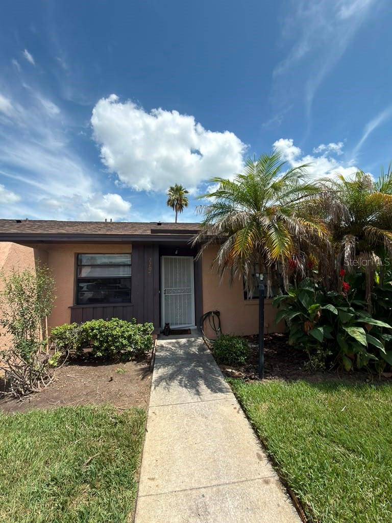 2207 CARIBBEAN DR