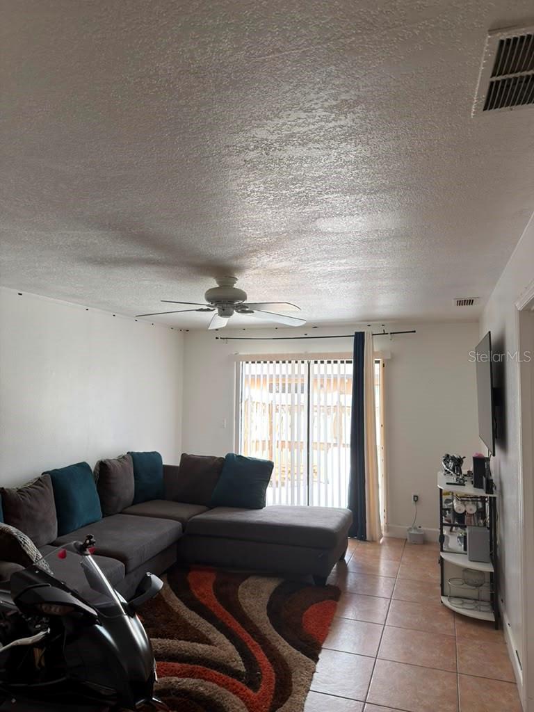 2207 Caribbean Dr Property Photo 2