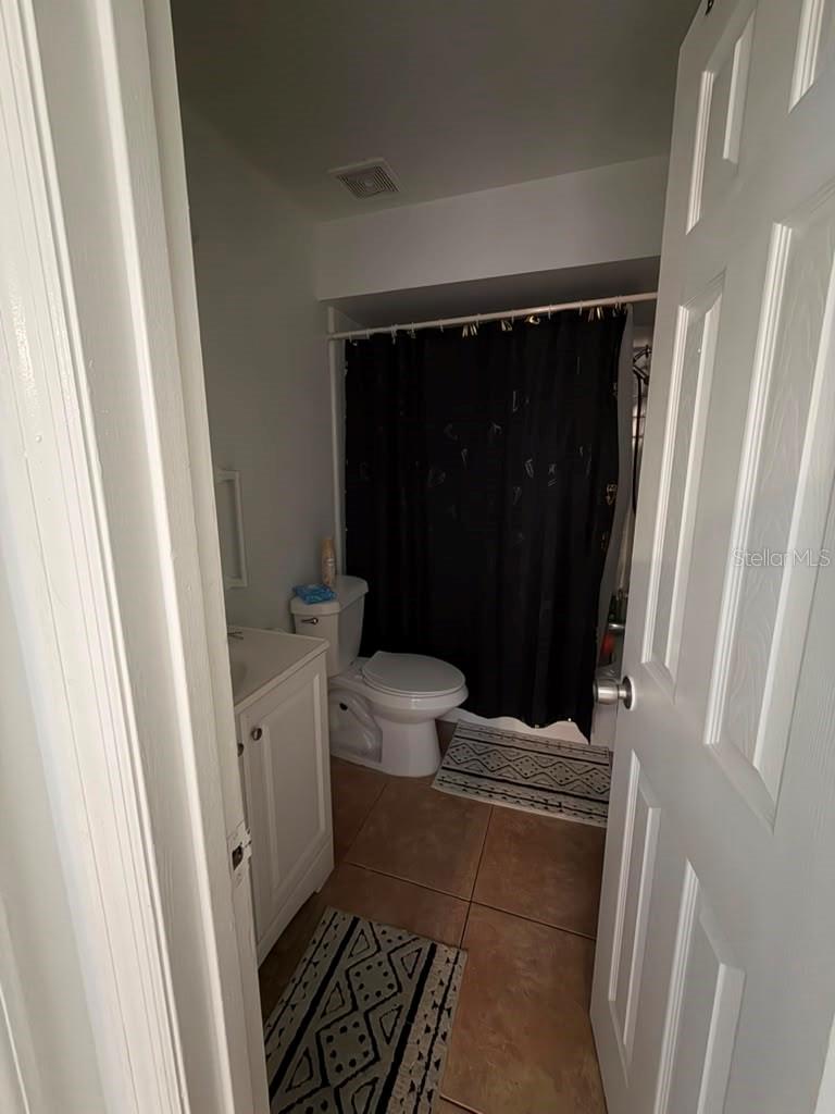 2207 Caribbean Dr Property Photo 3