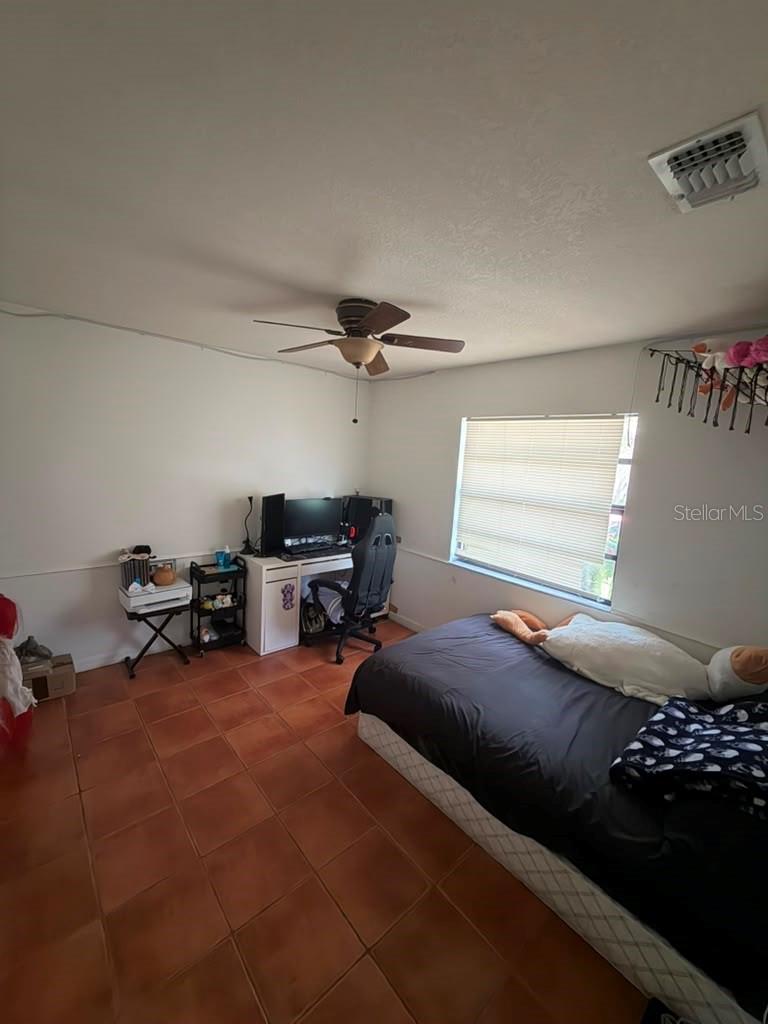 2207 Caribbean Dr Property Photo 5
