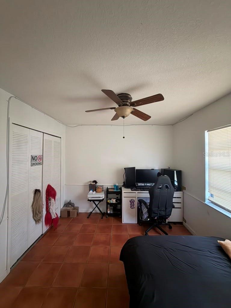 2207 Caribbean Dr Property Photo 7