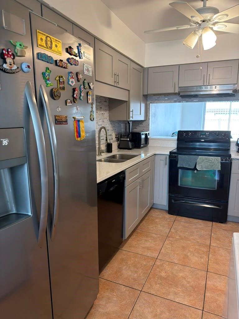 2207 Caribbean Dr Property Photo 15