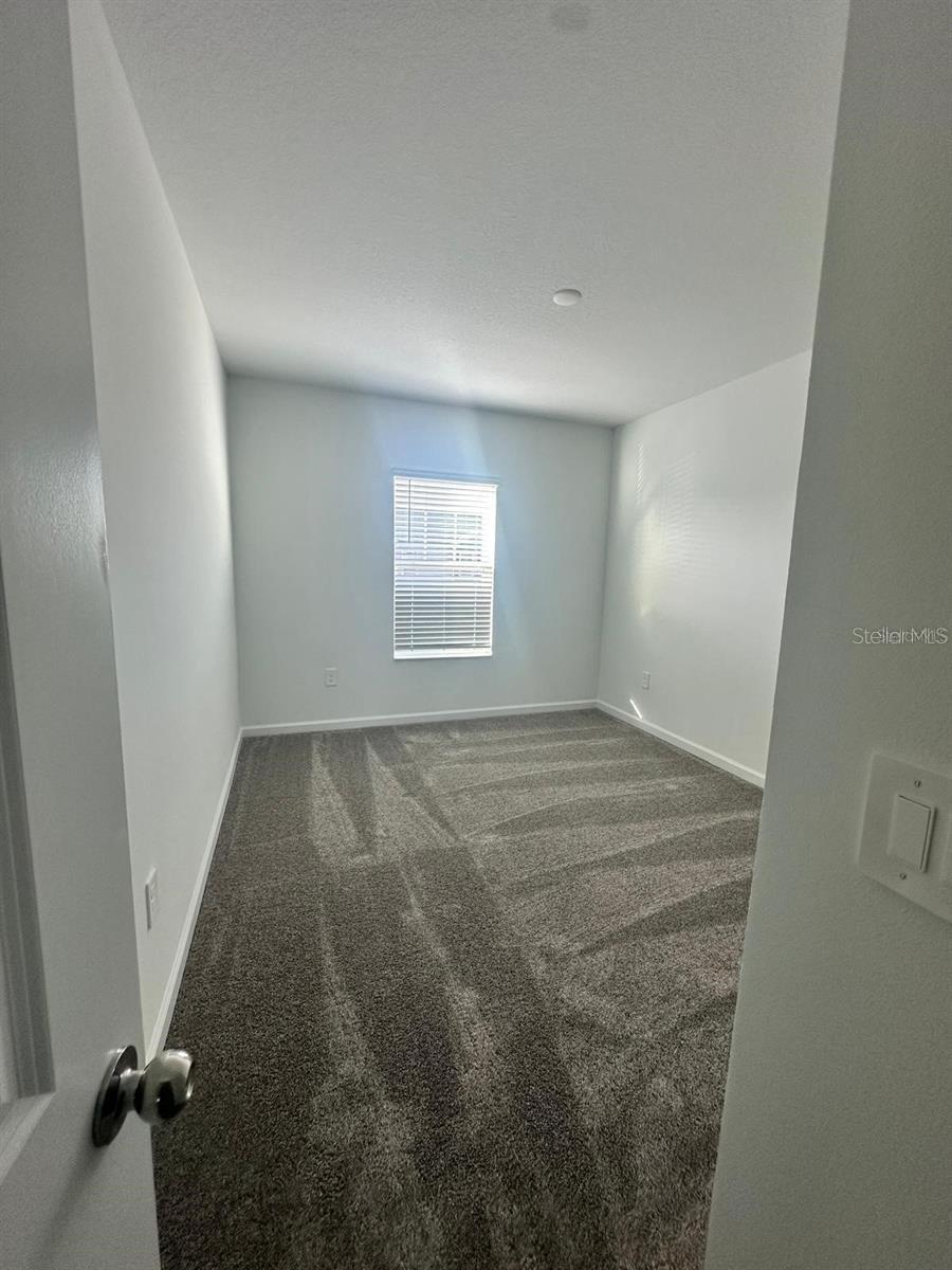 3137 Laurent Loop Property Photo 9