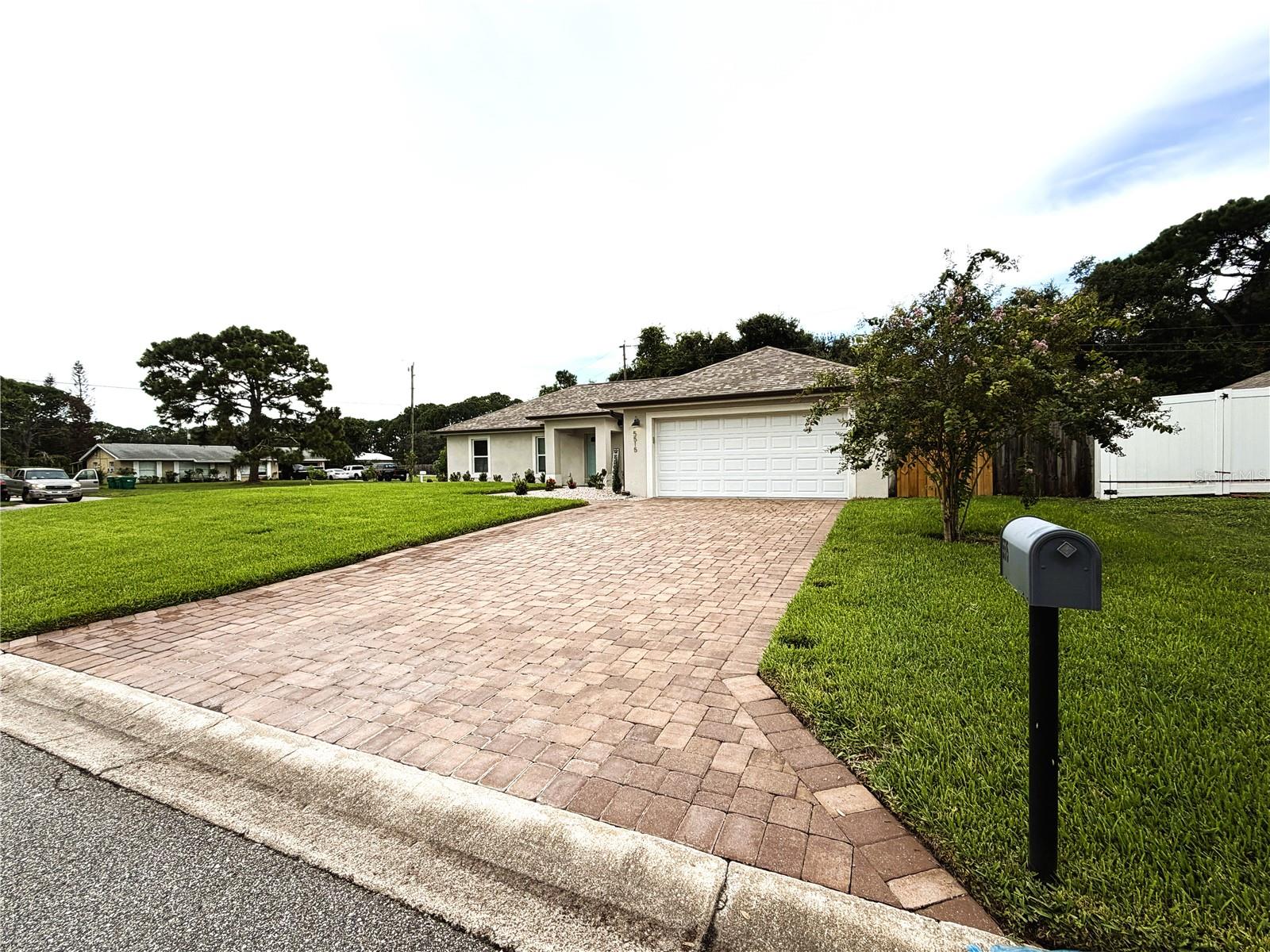 5515 Eagle Way Property Photo 3