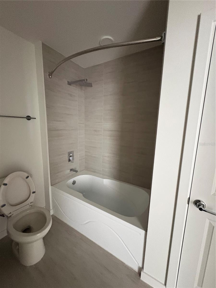 5579 Millenia Park Blvd #506 Property Photo 9