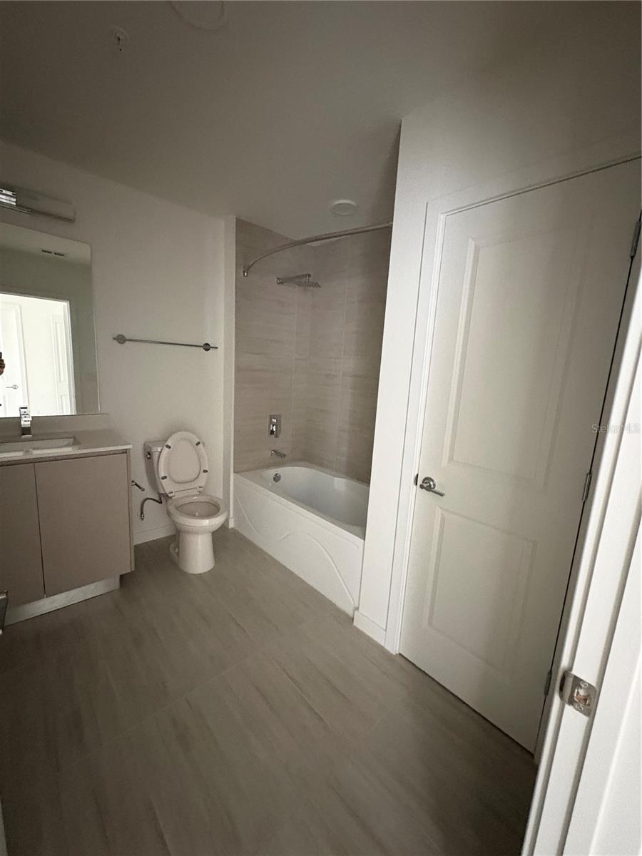 5579 Millenia Park Blvd #506 Property Photo 10