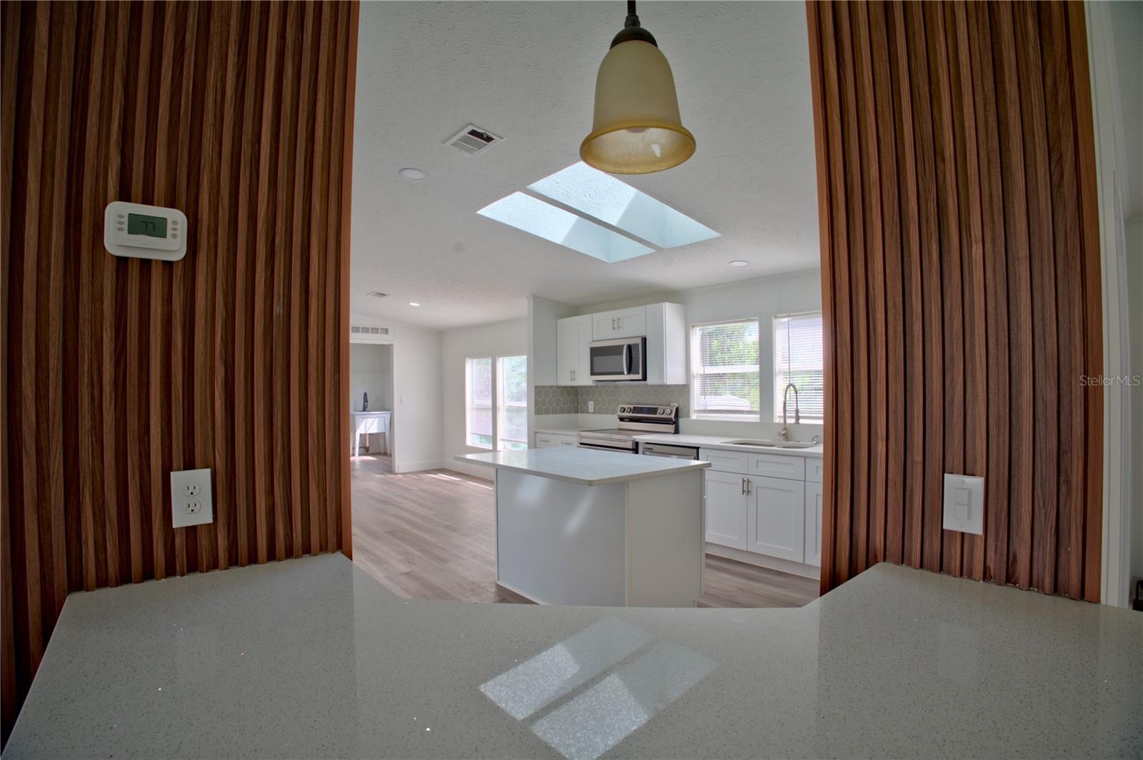 1124 Dara Cay Dr Property Photo 8