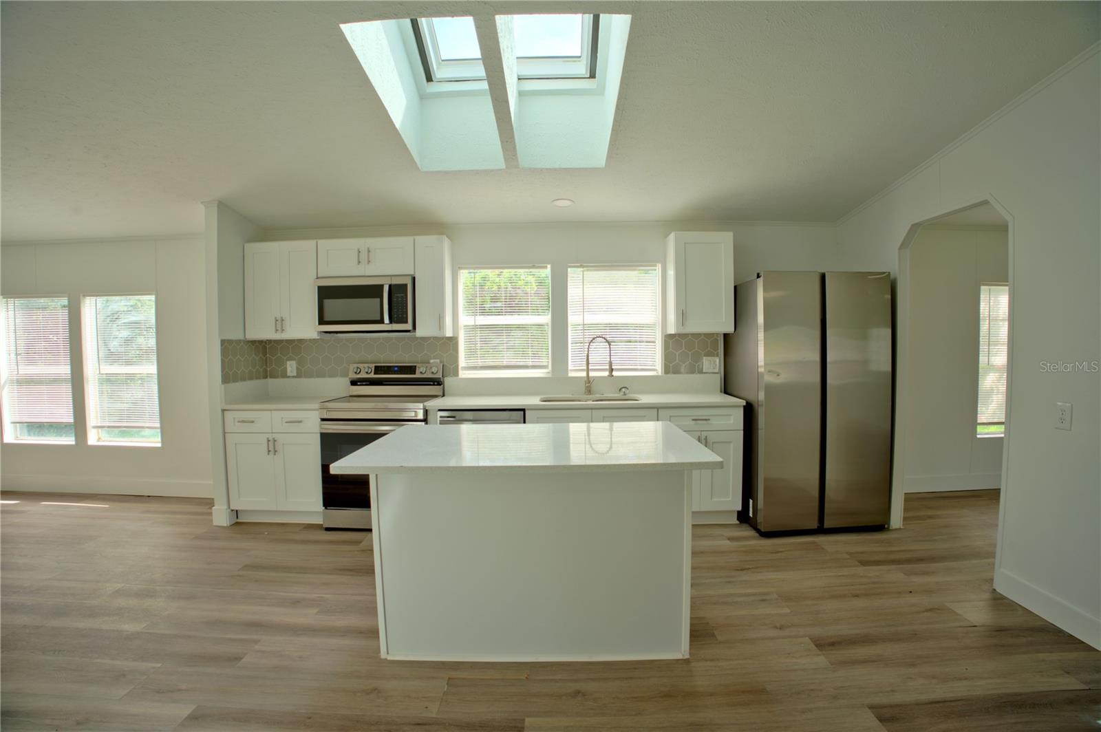1124 Dara Cay Dr Property Photo 10