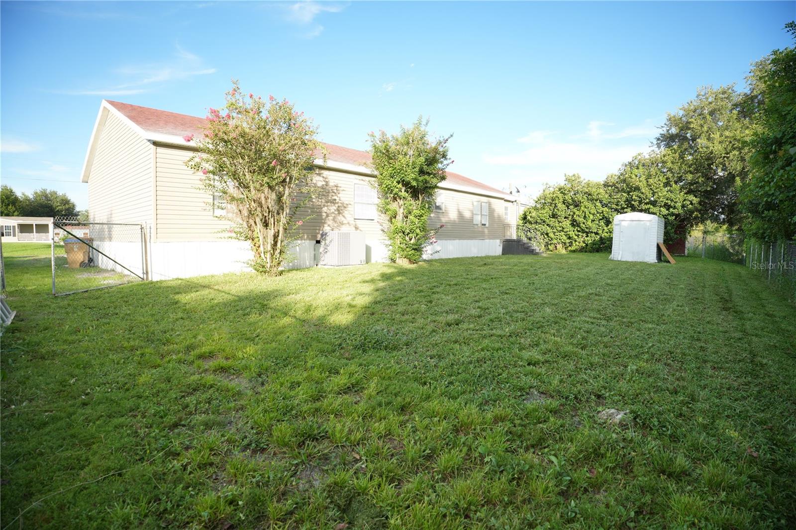 1124 Dara Cay Dr Property Photo 25