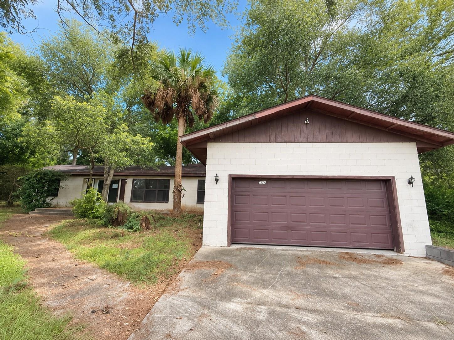 217 PLUMOSA RD