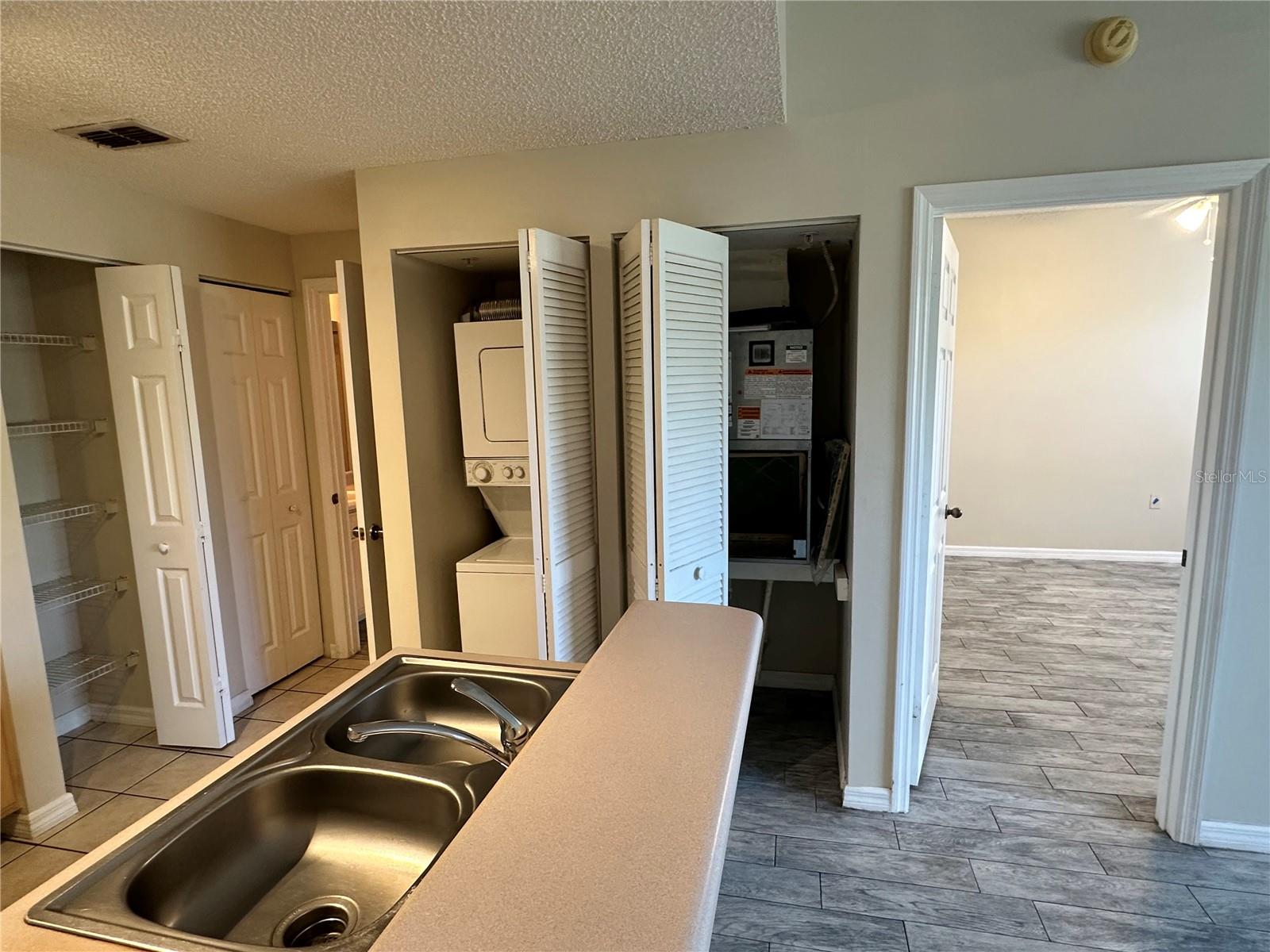 3502 Windy Walk Way #2203 Property Photo 11
