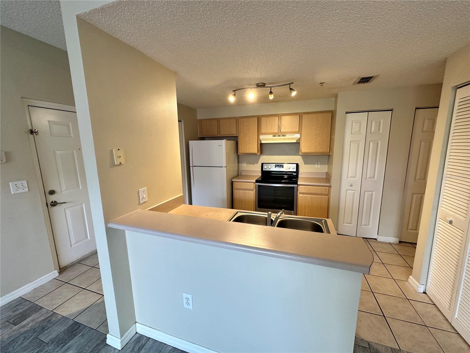 3502 Windy Walk Way #2203 Property Photo 22