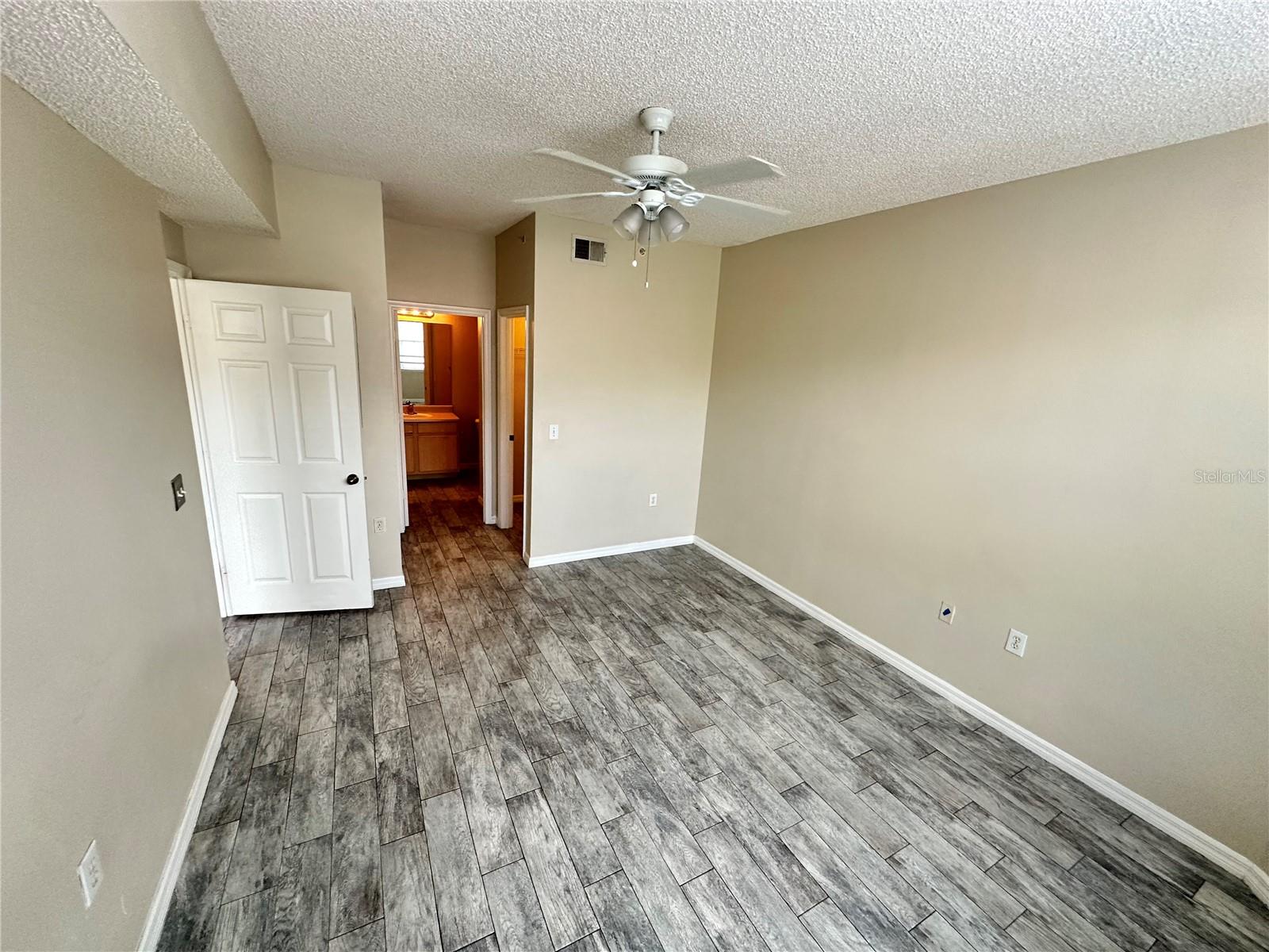 3502 Windy Walk Way #2203 Property Photo 31