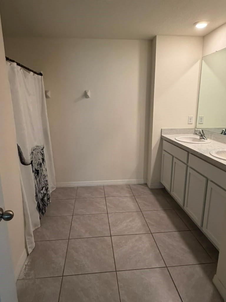 8735 Sw 46th Ave Property Photo 4