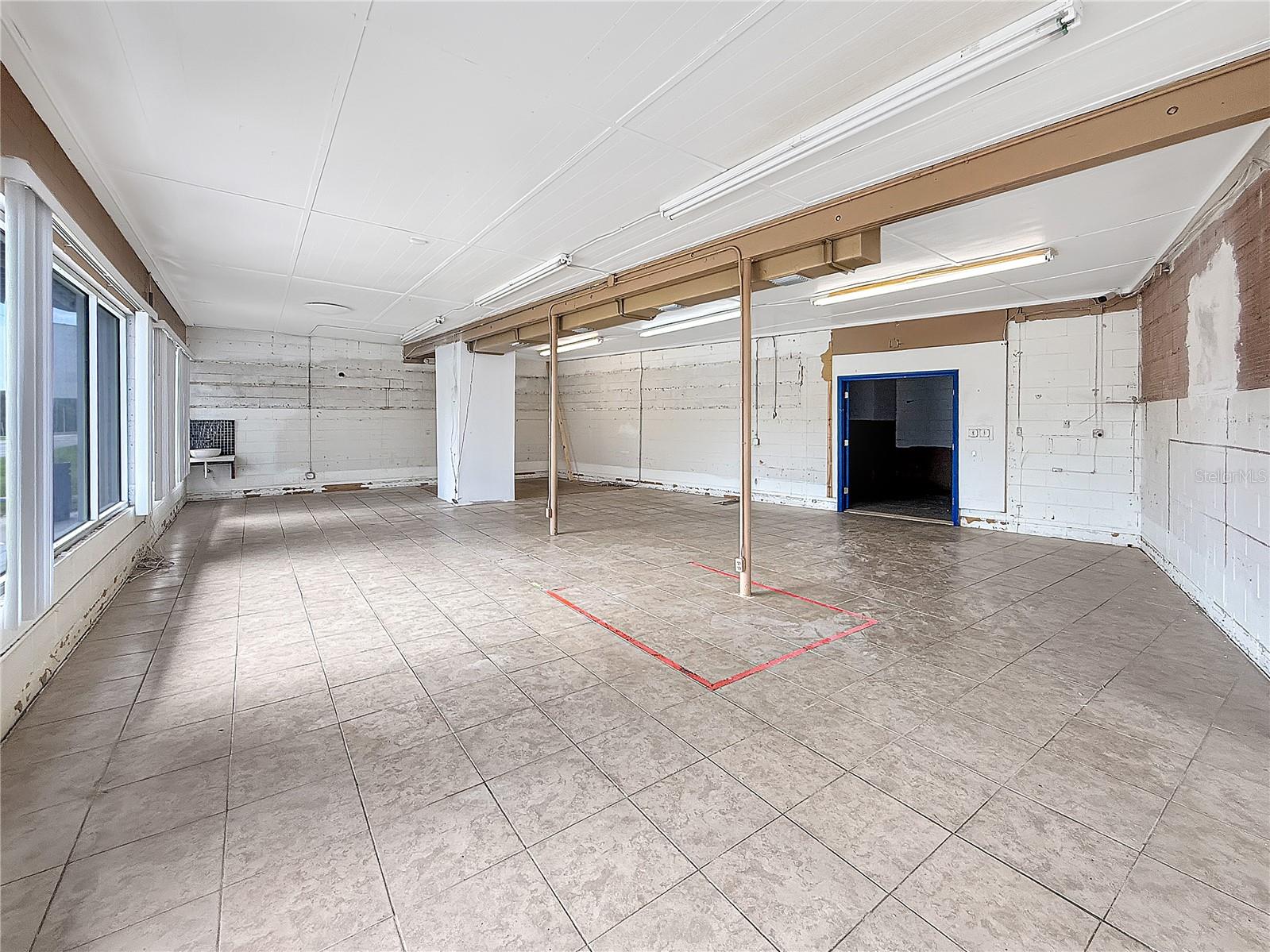 835 S Us Highway 27 Property Photo 16