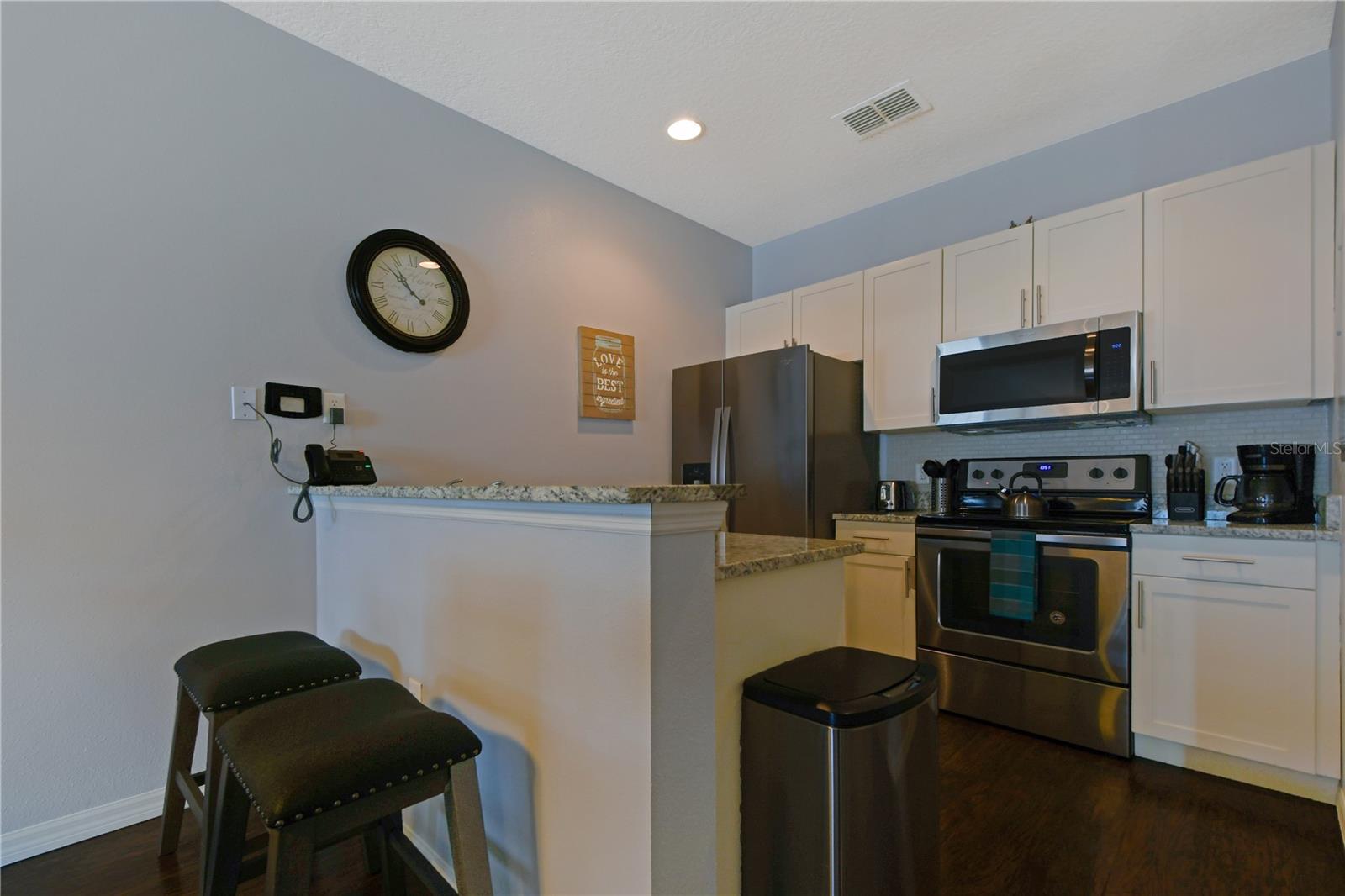 8927 Shine Dr Property Photo 23
