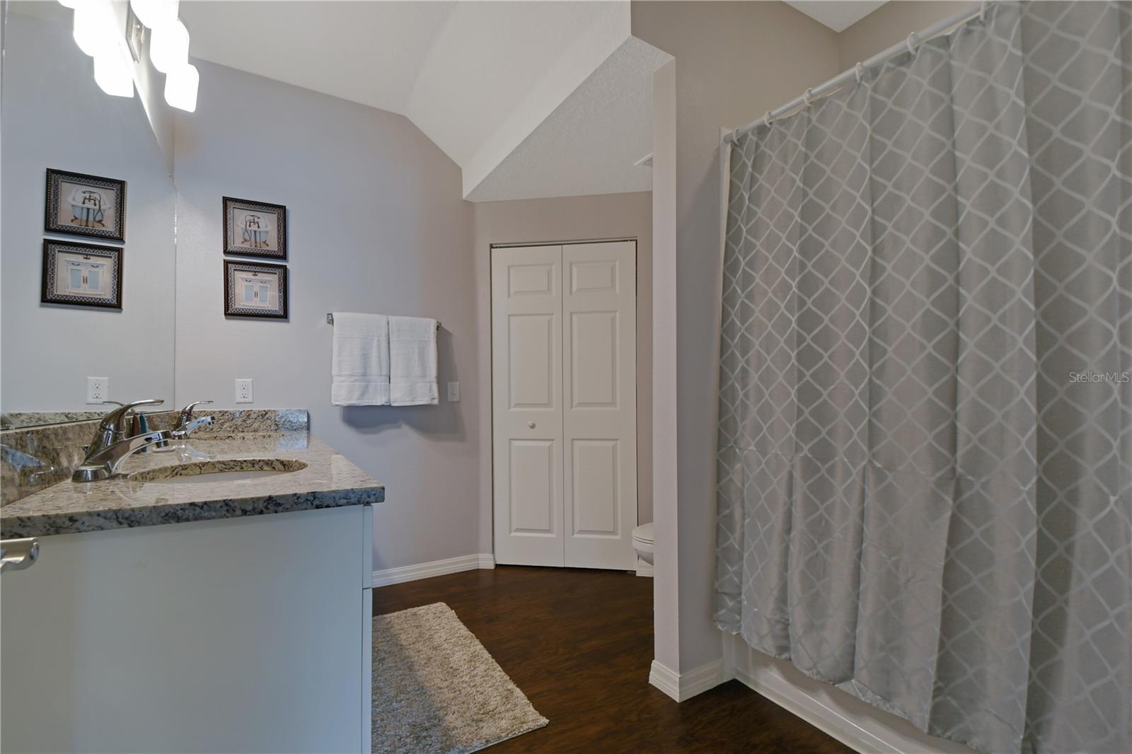 8927 Shine Dr Property Photo 29