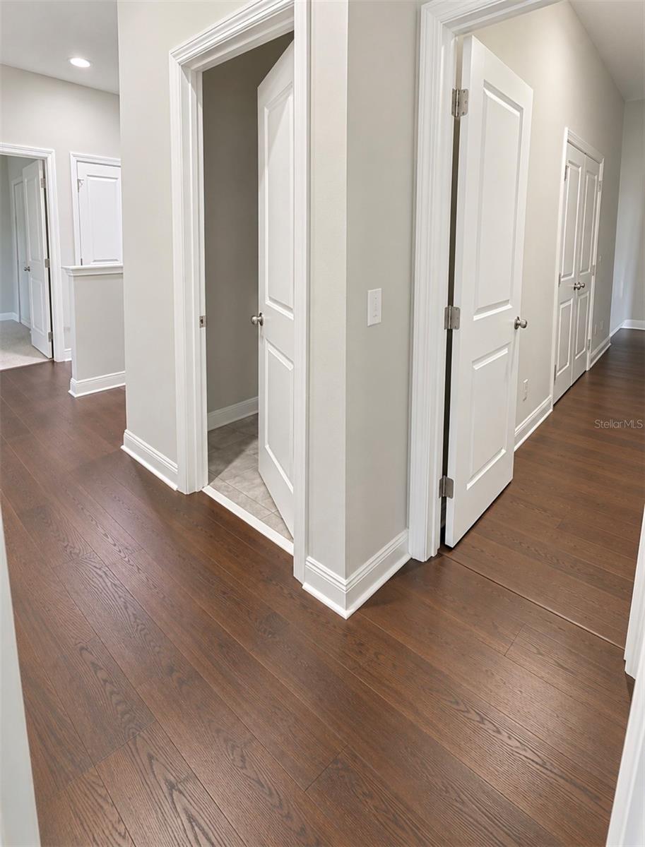 2813 Roseglen Way Property Photo 19