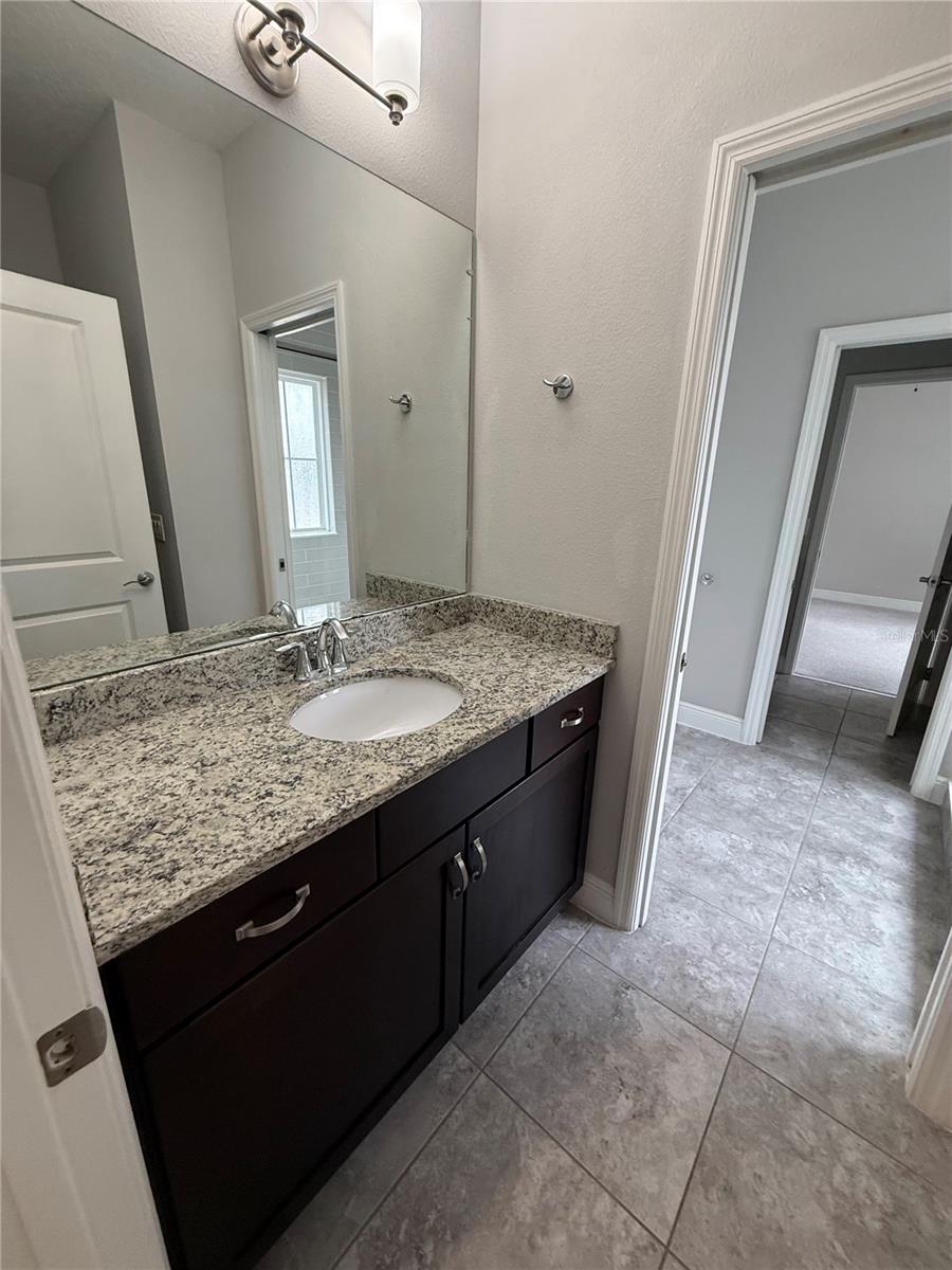 2813 Roseglen Way Property Photo 23