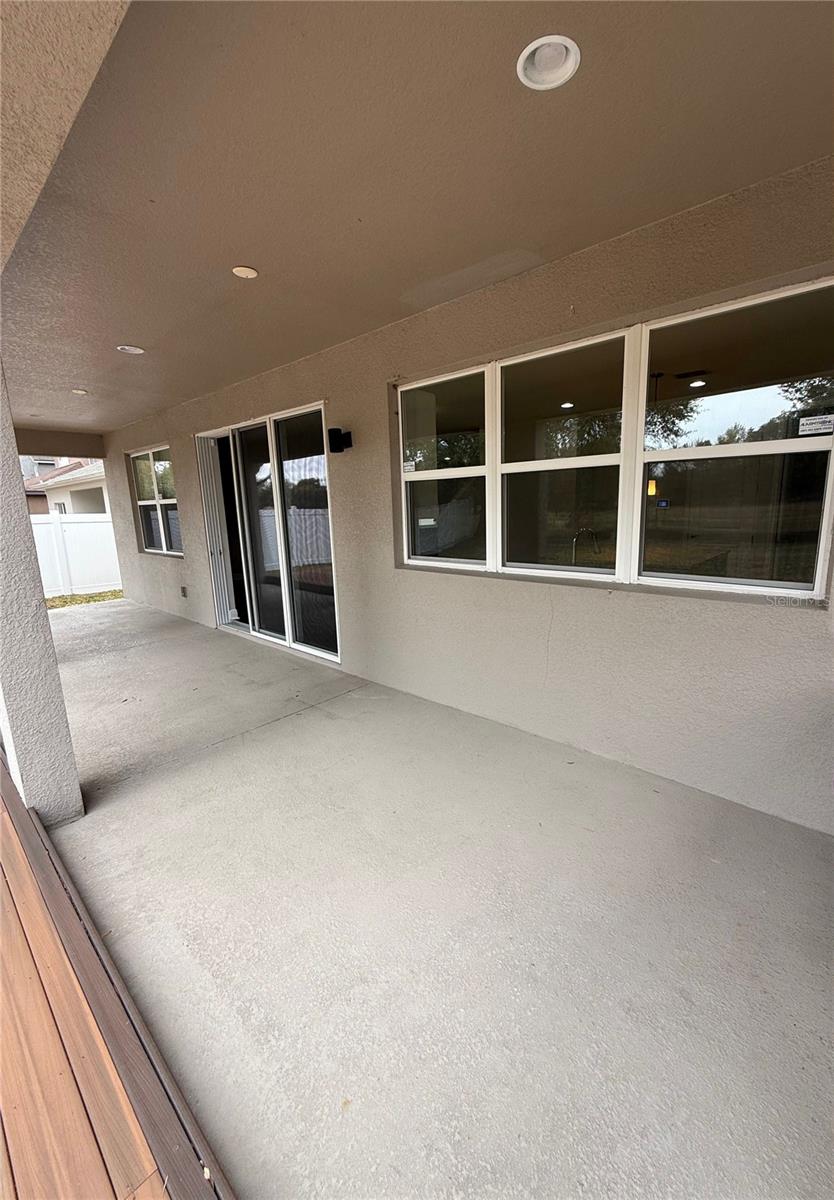 2813 Roseglen Way Property Photo 31