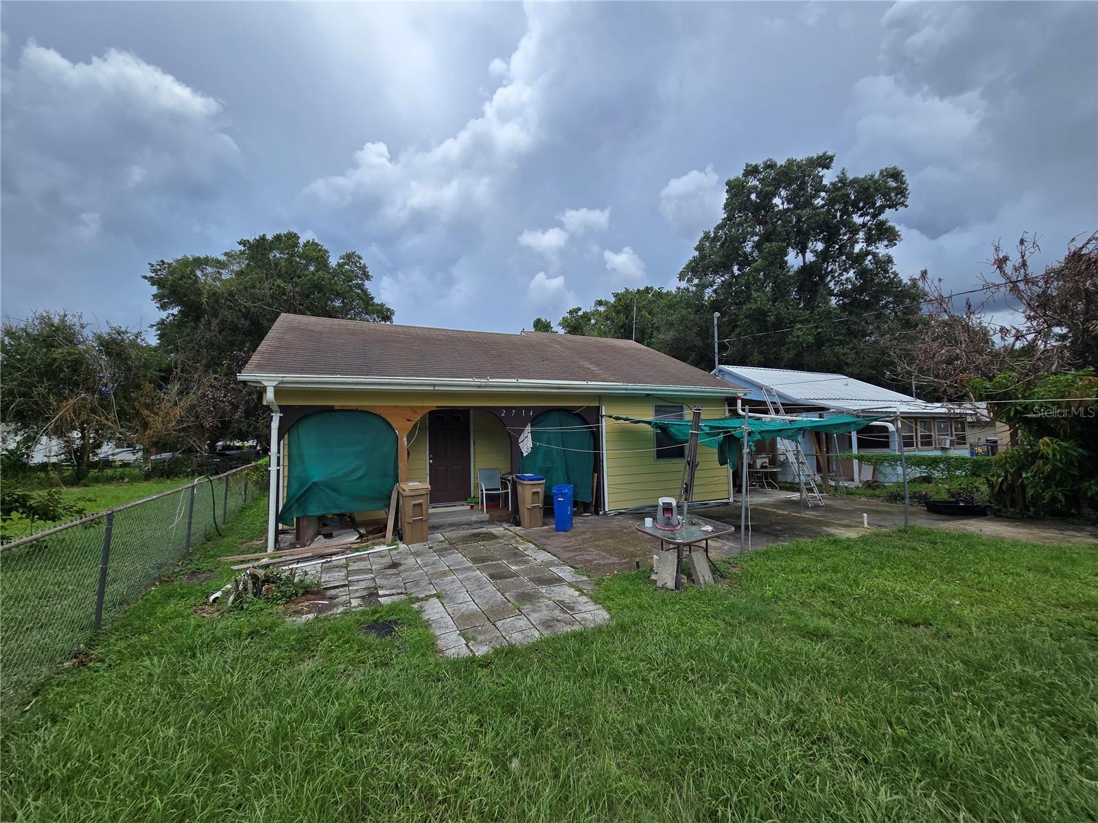 2714 Sample St Property Photo 1