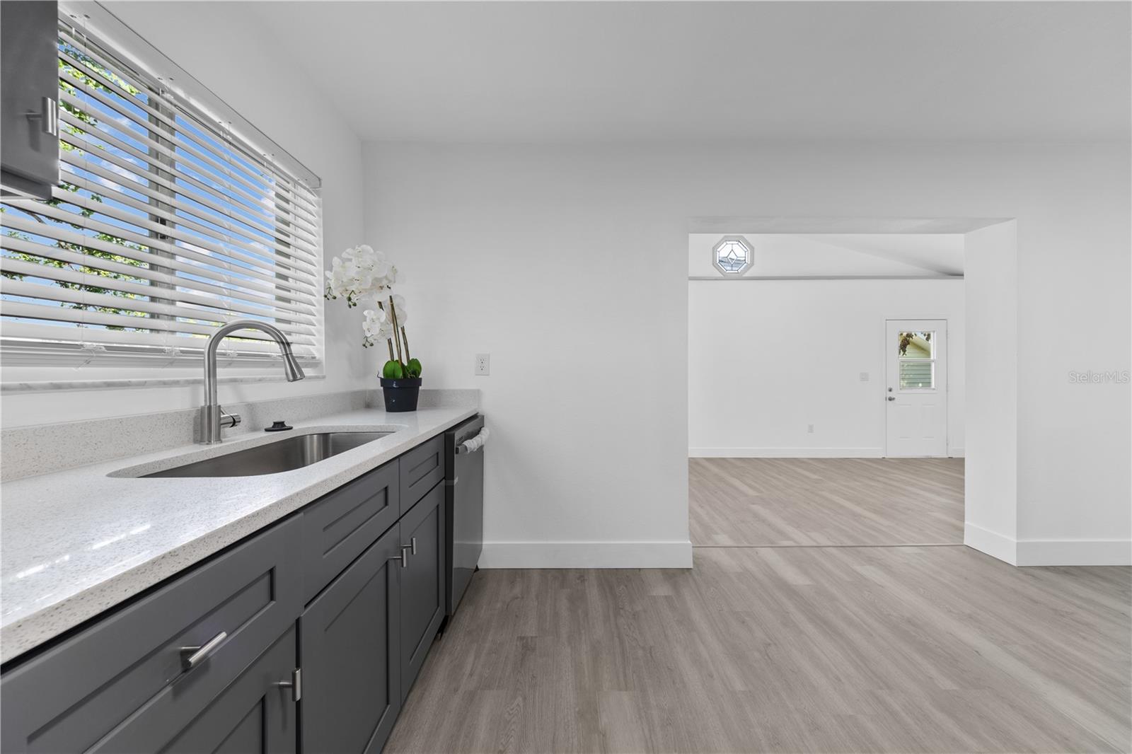S5155533 Property Photo 13