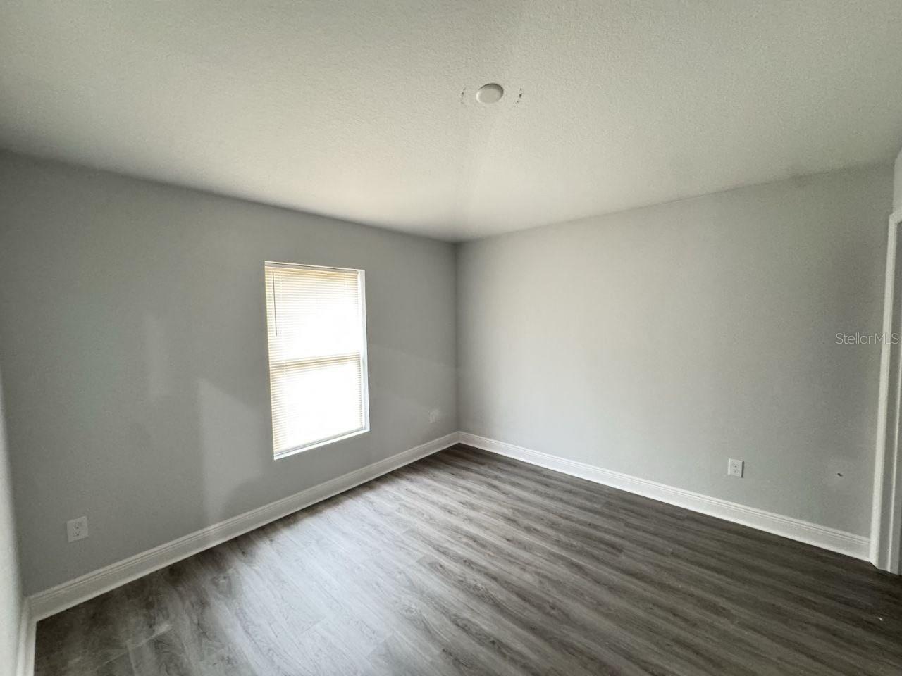 399 Quentin Ave Nw Property Photo 5