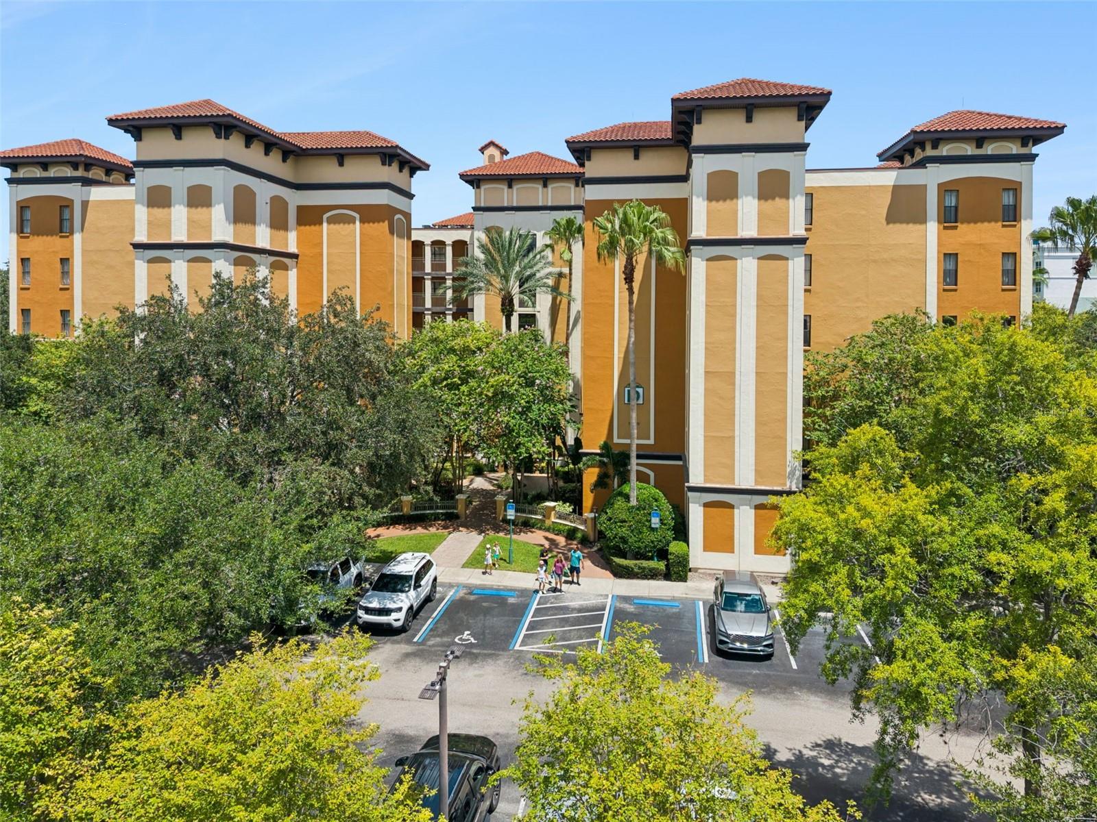12539 Floridays Resort Dr #102d Property Photo 2