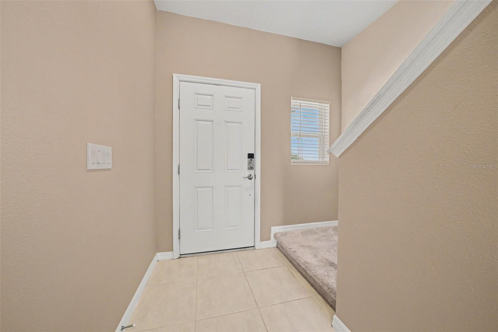 5170 Quakers Pl Property Photo 4