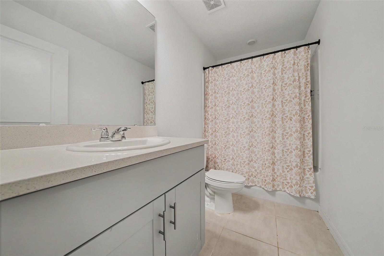 5170 Quakers Pl Property Photo 21