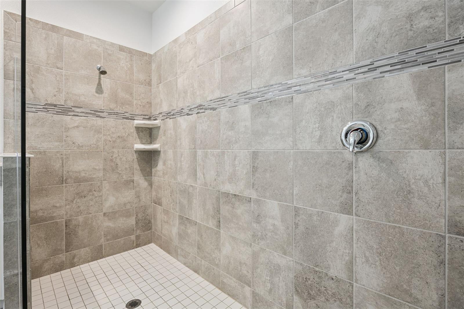 8987 Amelia Downs Trl Property Photo 25