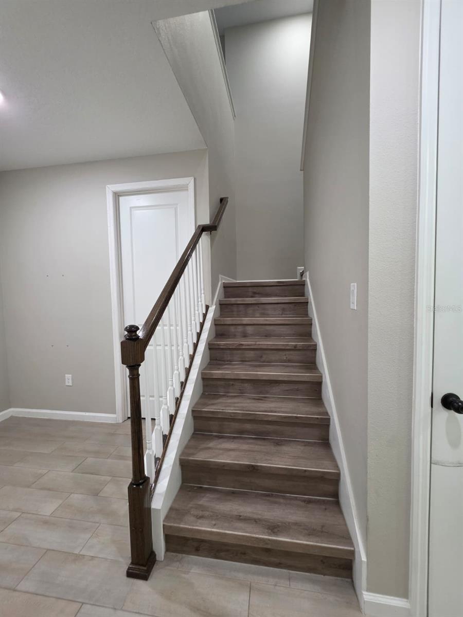 4382 Southern Vista Loop Property Photo 9