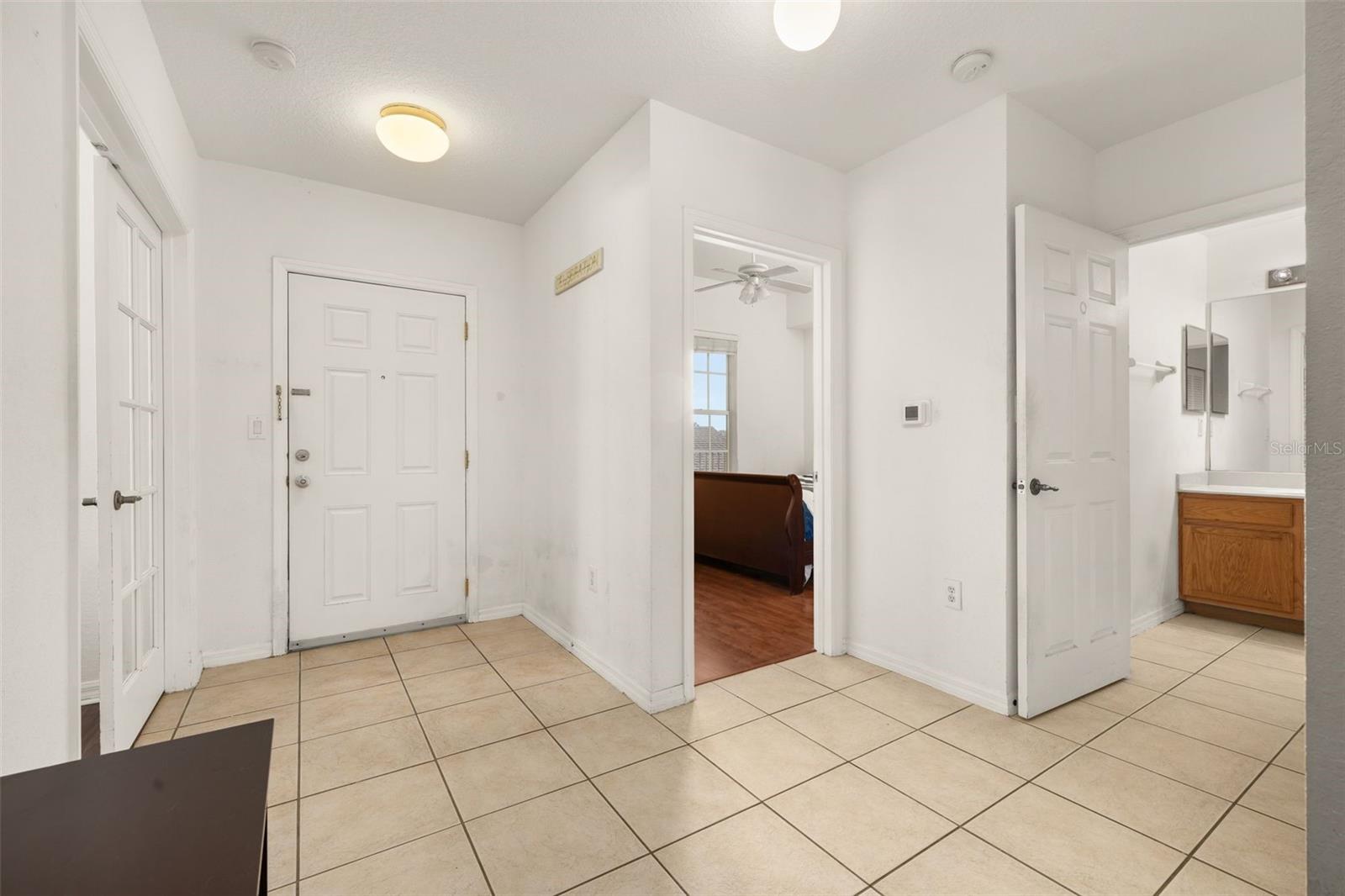 921 Begonia Rd #203 Property Photo 9