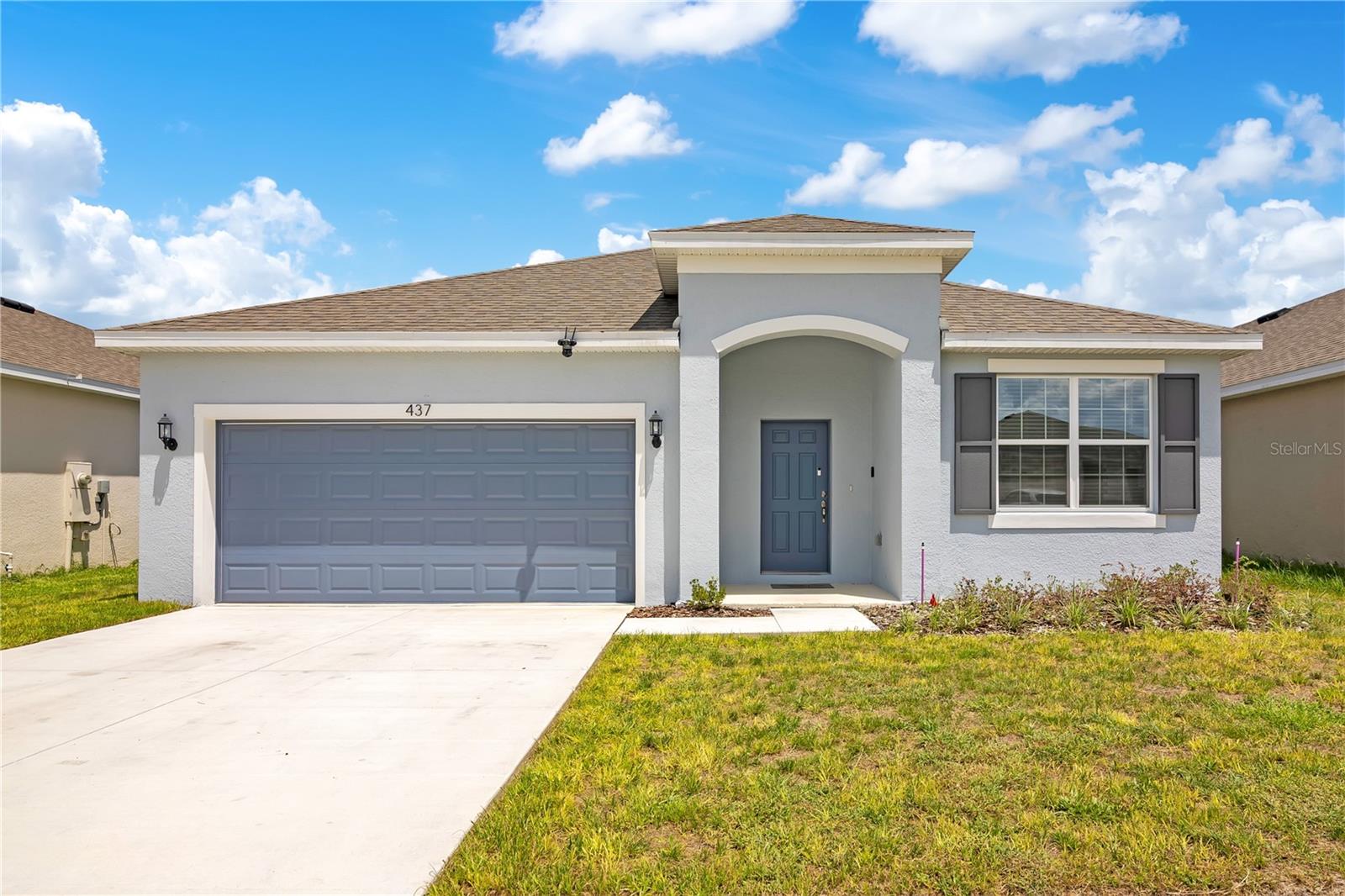 437 Silver Palm Dr Property Photo 1