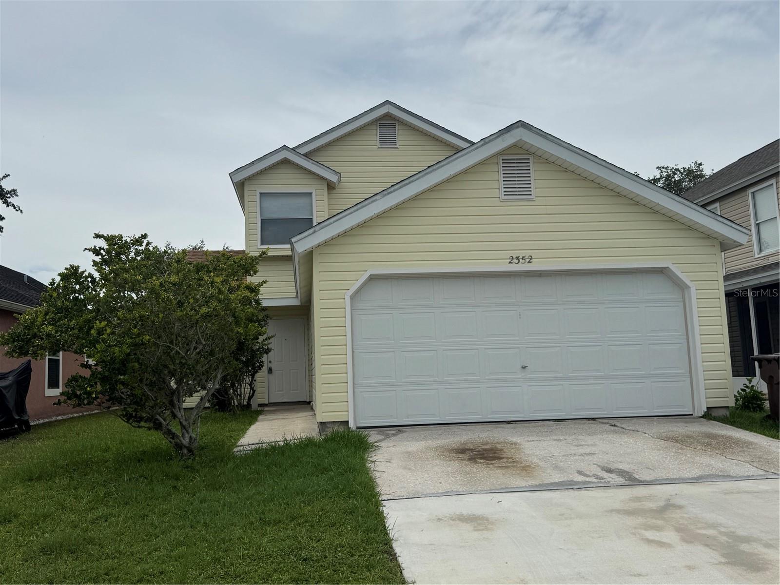 2352 Pebble Brook Rd Property Photo 1