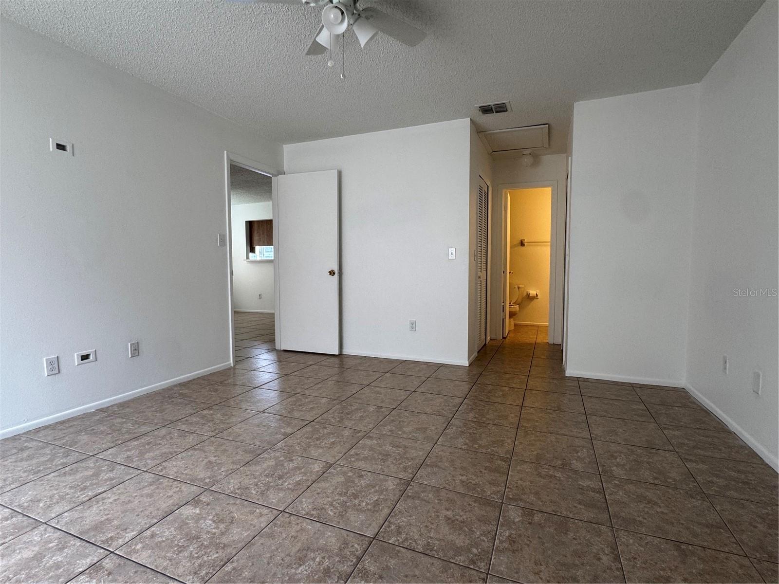 2352 Pebble Brook Rd Property Photo 10