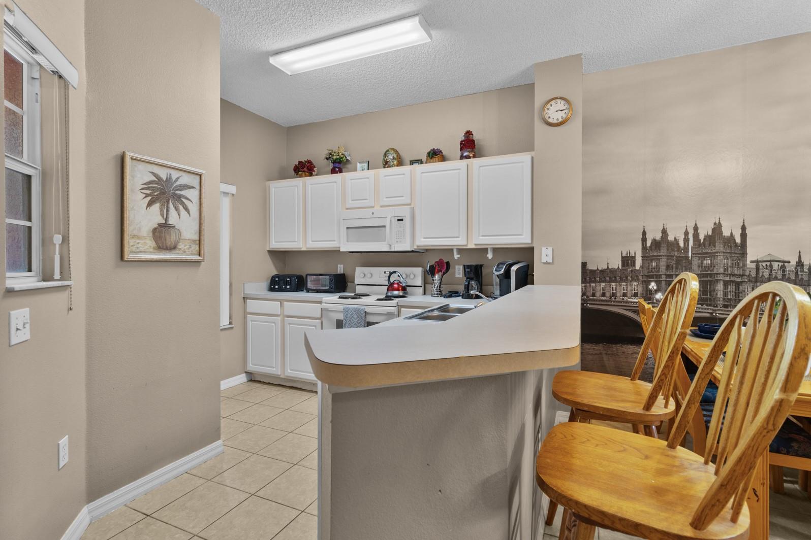 8454 Crystal Cove Loop Property Photo 5