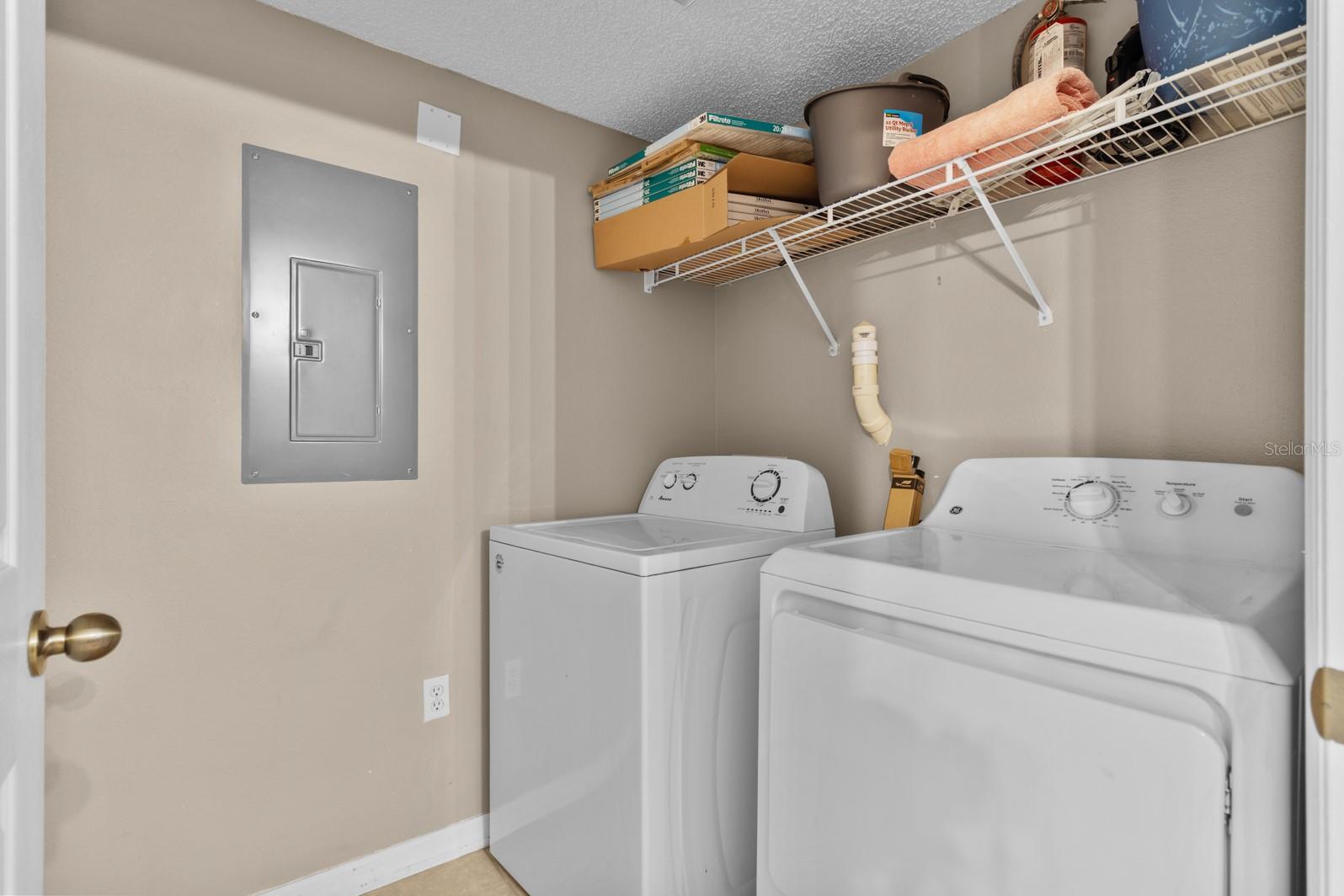 8454 Crystal Cove Loop Property Photo 16