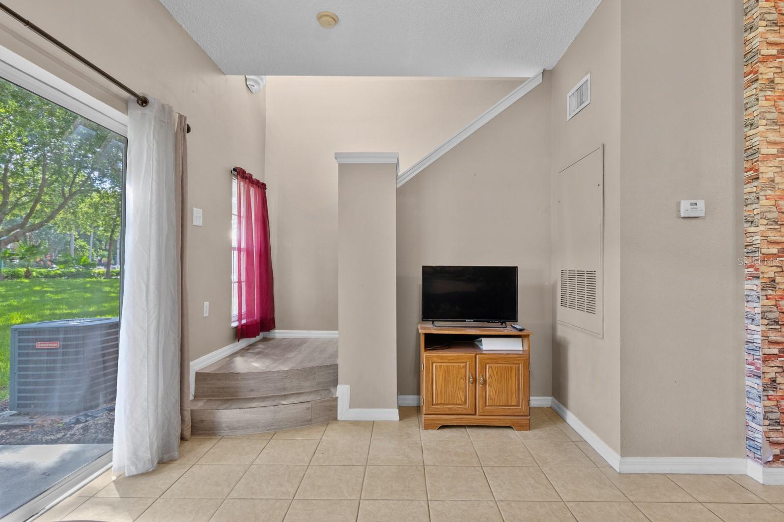 8454 Crystal Cove Loop Property Photo 17